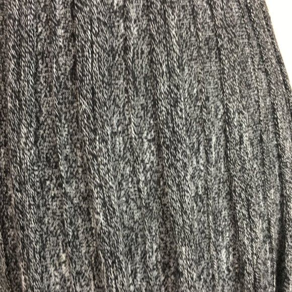 Max Studio - Picture 7 of 8